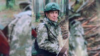 Одного із бійців опізнали за допомогою ДНК-експертизи: на Чернігівщині поховали Анатолія Левченка та Олександра Міненка Одного із бійців опізнали за допомогою ДНК-експертизи: на Чернігівщині поховали Анатолія Левченка та Олександра Міненка