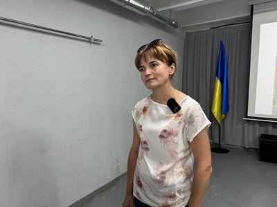 Пам’ять про героїв: у Херсоні представили новий том книги "Хронологія мужності" Пам’ять про героїв: у Херсоні представили новий том книги "Хронологія мужності"