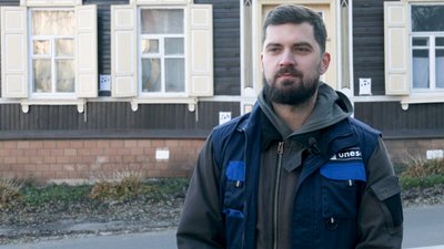 "Можемо залучати до відбудови тисячі архітекторів": у Чернігові вчать робити 3D-сканування та створювати 3D-моделі "Можемо залучати до відбудови тисячі архітекторів": у Чернігові вчать робити 3D-сканування та створювати 3D-моделі