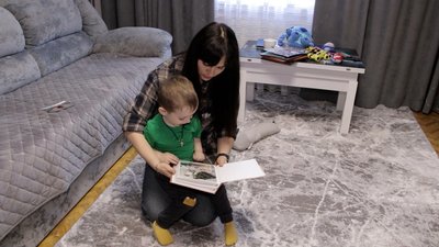 "Дивись, татова машина поїхала". Родини загиблих медиків з Вінниччини поділилися спогадами про них "Дивись, татова машина поїхала". Родини загиблих медиків з Вінниччини поділилися спогадами про них
