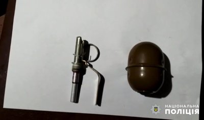 В місті Ананьєв біля квартири підірвали гранату