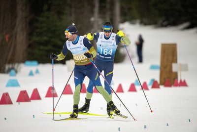 Олександр Казік з гайдом Сергієм Кучерявим на чемпіонаті світу-2024 з парабіатлону Олександр Казік з гайдом Сергієм Кучерявим на чемпіонаті світу-2024 з парабіатлону