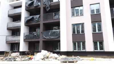 У Житомирі добудовують чотири будинки для переселенців: що відомо про житло У Житомирі добудовують чотири будинки для переселенців: що відомо про житло
