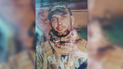 На Чернігівщині попрощалися з двома військовими ЗСУ — Ігорем Кошелем та Олександром Дерюгою На Чернігівщині попрощалися з двома військовими ЗСУ — Ігорем Кошелем та Олександром Дерюгою