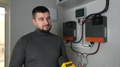 Працюють у мінус або нуль, закриваються раніше: які наслідки тривалих відключень електрики для бізнесу Чернігова Працюють у мінус або нуль, закриваються раніше: які наслідки тривалих відключень електрики для бізнесу Чернігова