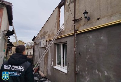 Прокуратура розпочала розслідування дронової атаки на Одесу: фото наслідків Прокуратура розпочала розслідування дронової атаки на Одесу: фото наслідків