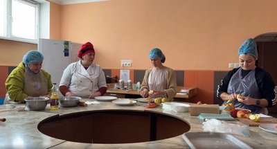Що приготувати, коли світло дають на дві години: поради кухаря із Сум