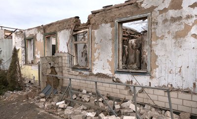 "Нема куди повертатися": черкасці долають наслідки дронової атаки на місто "Нема куди повертатися": черкасці долають наслідки дронової атаки на місто