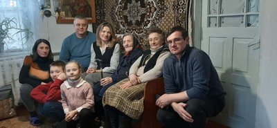 родина, сто років, день гародження, вітання для бабусі родина, сто років, день гародження, вітання для бабусі