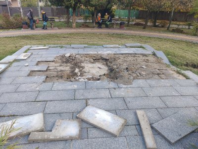 У Києві знесли пам'ятник більшовицькому діячу Кирпоносу