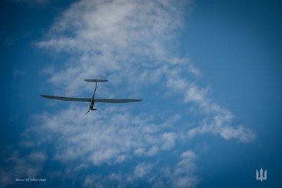 Війська РФ атакують логістику на Словʼянському напрямку "крилами" та FPV-дронами — військовий 10 ОГШБр Війська РФ атакують логістику на Словʼянському напрямку "крилами" та FPV-дронами — військовий 10 ОГШБр