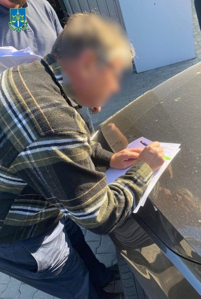 Підприємство на Київщині продавало пісок задешево, щоб зекономити 8 млн грн на податках Підприємство на Київщині продавало пісок задешево, щоб зекономити 8 млн грн на податках