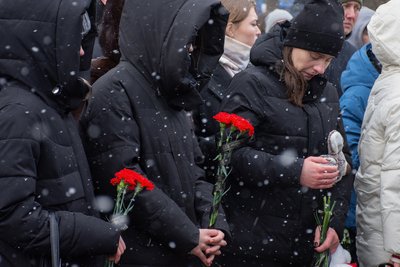 У Полтаві попрощалися із двома родинами, які загинули через російський обстріл 1 лютого 2025 року