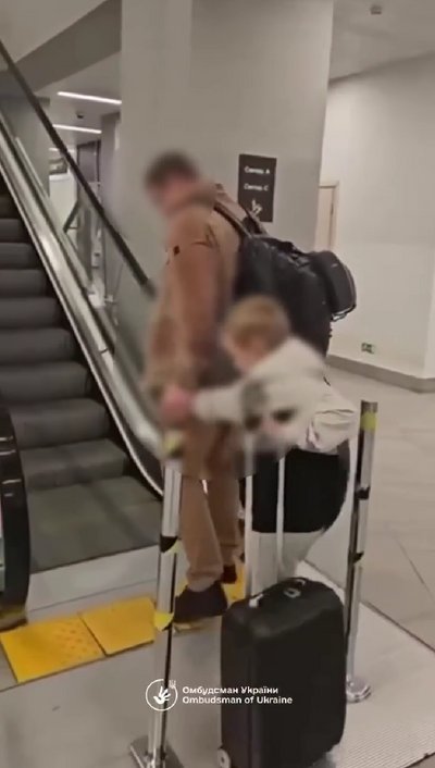 Їхала забрати онука до Одеси: у Казахстані за запитом РФ затримали українку Їхала забрати онука до Одеси: у Казахстані за запитом РФ затримали українку