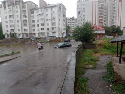 тернопіль, злива, підтоплення, вулиця галицька тернопіль, злива, підтоплення, вулиця галицька