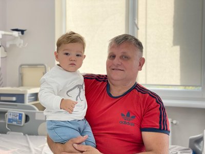 У Львові лікарі надали допомогу 1-річному Тимофійкові, який обпік руку об вогонь У Львові лікарі надали допомогу 1-річному Тимофійкові, який обпік руку об вогонь