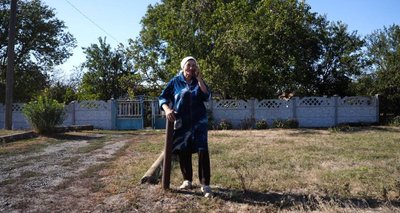 "Сумно, що таке село було. А тепер...": історія Галини Холодної з Дніпропетровщини, яка живе у майже спорожнілому селі "Сумно, що таке село було. А тепер...": історія Галини Холодної з Дніпропетровщини, яка живе у майже спорожнілому селі