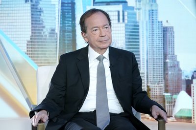 Джон Полсон приходить на «Ранок з Марією» на студії Fox Business Network 23 жовтня 2024 року в Нью-Йорку Джон Полсон приходить на «Ранок з Марією» на студії Fox Business Network 23 жовтня 2024 року в Нью-Йорку