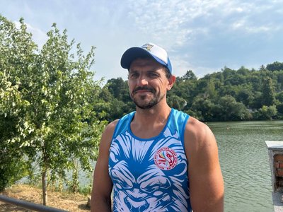 У Житомирі стартував чемпіонат України з веслування на човнах «Дракон» У Житомирі стартував чемпіонат України з веслування на човнах «Дракон»
