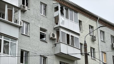 Нерозірваний «шахед» дістали з будинку: є пораненй. Наслідки атаки РФ на Миколаїв Нерозірваний «шахед» дістали з будинку: є пораненй. Наслідки атаки РФ на Миколаїв
