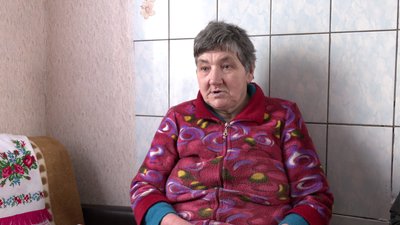 Самотніми людьми у прикордонних віддалених селах Рівненщини опікуються соцробітники Червоного Хреста Самотніми людьми у прикордонних віддалених селах Рівненщини опікуються соцробітники Червоного Хреста