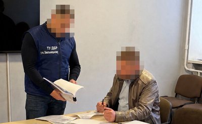Екскомандиру однієї із військових частин Хмельниччини повідомили про підозру Екскомандиру однієї із військових частин Хмельниччини повідомили про підозру