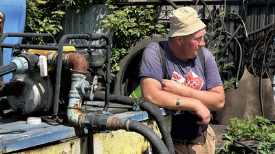 фермер Володимир село Рубці Лиманська громада Донецька область 6 червня 2025 рік фермер Володимир село Рубці Лиманська громада Донецька область 6 червня 2025 рік