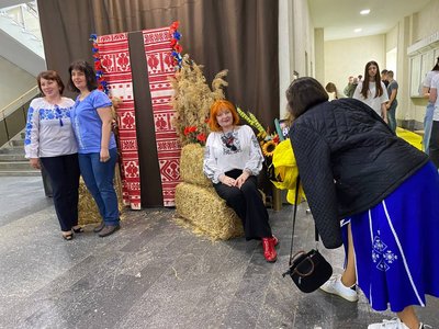 "Мрії дають нам надію": у черкаському університеті організували День спільнодії "Мрії дають нам надію": у черкаському університеті організували День спільнодії
