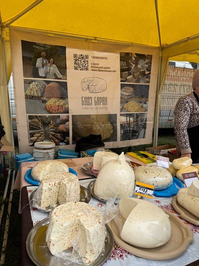 У Вінниці стартував регіональний сільськогосподарський ярмарок "Овочевий ринок" У Вінниці стартував регіональний сільськогосподарський ярмарок "Овочевий ринок"