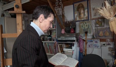 "Мій храм душі розвалила війна": історія художниці з Волині Оксани Ядчук-Мачинської "Мій храм душі розвалила війна": історія художниці з Волині Оксани Ядчук-Мачинської