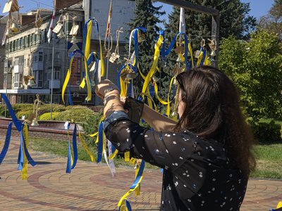 «Поки живу я — живе пам’ять»: у Вінниці проходить акція «Голоси пам’яті» «Поки живу я — живе пам’ять»: у Вінниці проходить акція «Голоси пам’яті»