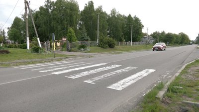 Встановити світлофор біля місцевого ліцею просять жителі села Великий Житин на Рівненщині Встановити світлофор біля місцевого ліцею просять жителі села Великий Житин на Рівненщині