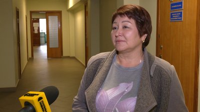 У Чернігові через будівництво провалилась частина парковки біля сусіднього будинку У Чернігові через будівництво провалилась частина парковки біля сусіднього будинку