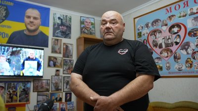 "Знайшов порятунок у волонтерстві": батько загиблого оборонця збирає гроші на дрони для ЗСУ "Знайшов порятунок у волонтерстві": батько загиблого оборонця збирає гроші на дрони для ЗСУ