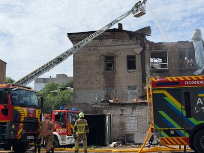 Пошкоджено Будинок органної музики, збито 24 БпЛА, затримка поїздів. Головні новини Дніпра та області 15 червня Пошкоджено Будинок органної музики, збито 24 БпЛА, затримка поїздів. Головні новини Дніпра та області 15 червня