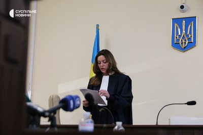 Слідча суддя Світлана Гречана під час розгляду справи голови ЦПК Віталія Шабуніна у Печерському райсуді Києва, 15 липня 2025 року Слідча суддя Світлана Гречана під час розгляду справи голови ЦПК Віталія Шабуніна у Печерському райсуді Києва, 15 липня 2025 року
