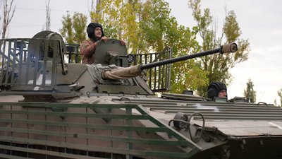 навчання тренування БМП-2 екіпажі військовослужбовці 28-ї ОМБр Донецька область 11 жовтня 2024 рік навчання тренування БМП-2 екіпажі військовослужбовці 28-ї ОМБр Донецька область 11 жовтня 2024 рік