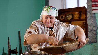 Що таке кленди: господиня з Рівненщини показала рецепт оригінальної гарбузової каші Що таке кленди: господиня з Рівненщини показала рецепт оригінальної гарбузової каші