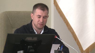 "Із проблеми намагаються зробити піар": чому сесія міськради у Чернігові не відбулася та що буде із транспортом у місті "Із проблеми намагаються зробити піар": чому сесія міськради у Чернігові не відбулася та що буде із транспортом у місті