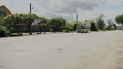 "За один день чотири влучання". Баранівку у Сумах планують закрити антидроновими сітками "За один день чотири влучання". Баранівку у Сумах планують закрити антидроновими сітками