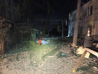 В Одесі пролунали вибухи: є влучання в будинок В Одесі пролунали вибухи: є влучання в будинок