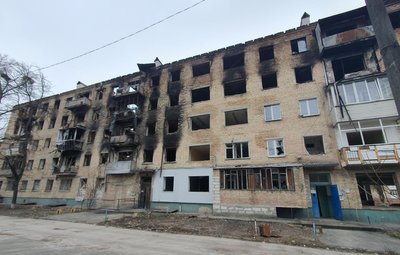 "Золота" глина і 40% нежитлових площ: як відбудовують один із найдорожчих будинків у Бородянці "Золота" глина і 40% нежитлових площ: як відбудовують один із найдорожчих будинків у Бородянці