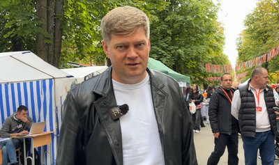 «Їх треба якось направляти»: у Нововолинську вперше провели ярмарок професій для школярів та студентів «Їх треба якось направляти»: у Нововолинську вперше провели ярмарок професій для школярів та студентів