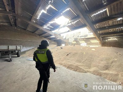 Армія РФ ударила по складу у Сумському районі Армія РФ ударила по складу у Сумському районі