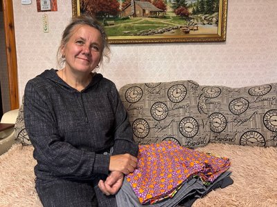 Шиє для поранених військових: історія жительки Гранітного Шиє для поранених військових: історія жительки Гранітного