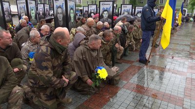 З лейтенантом Дмитром Сєрковим попрощалися у Рівному