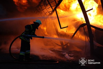 В Одесі нічна атака дронів пошкодила об’єкт інфраструктури