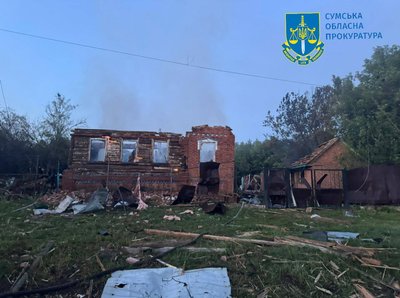 Російська армія завдала масованого удару по Верхньосироватській громаді: є загиблі Російська армія завдала масованого удару по Верхньосироватській громаді: є загиблі