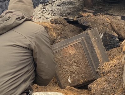 Знайшли елемент пам'ятника Знайшли елемент пам'ятника
