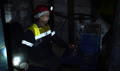 "Вирішила зробити вклад в енергетику України". Як працюють жінки на шахтах Дніпропетровщини "Вирішила зробити вклад в енергетику України". Як працюють жінки на шахтах Дніпропетровщини